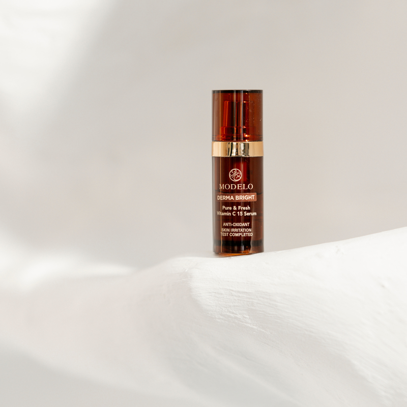 MODELO Derma Bright Pure & Fresh Vitamin C 15 Serum