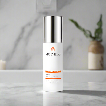 MODELO Derma Bright Toner