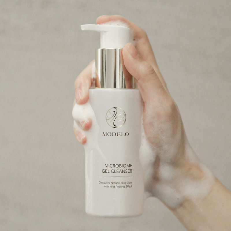 MODELO Microbiome Gel Cleanser